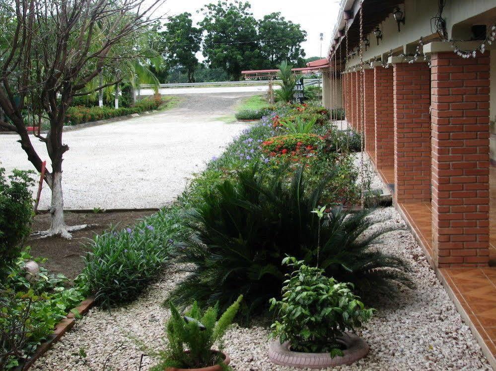 Hotel La Arena Liberia Exterior foto